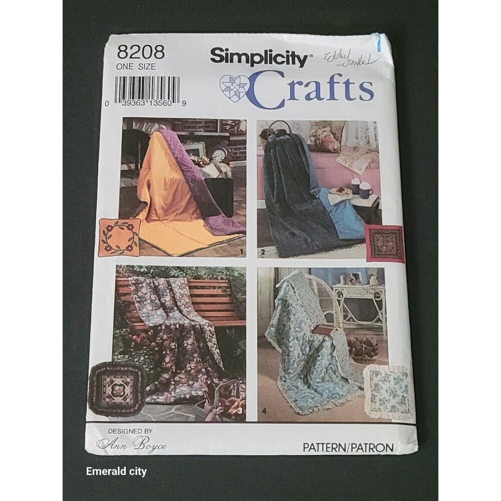 Vtg Simplicity Crafts Pillow Quilt Blanket Bed Cover Sewing Pattern Uncut 8208